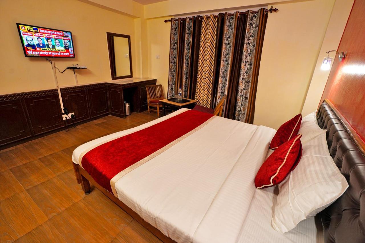 Hotel Atithi Mall Road Shimla Luaran gambar